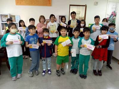 115313(五)新北市議員李翁月娥與中悦建設開發股份有限公司致贈學童助學金